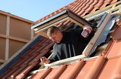 Pose de fenêtres de toit Velux à Étaing